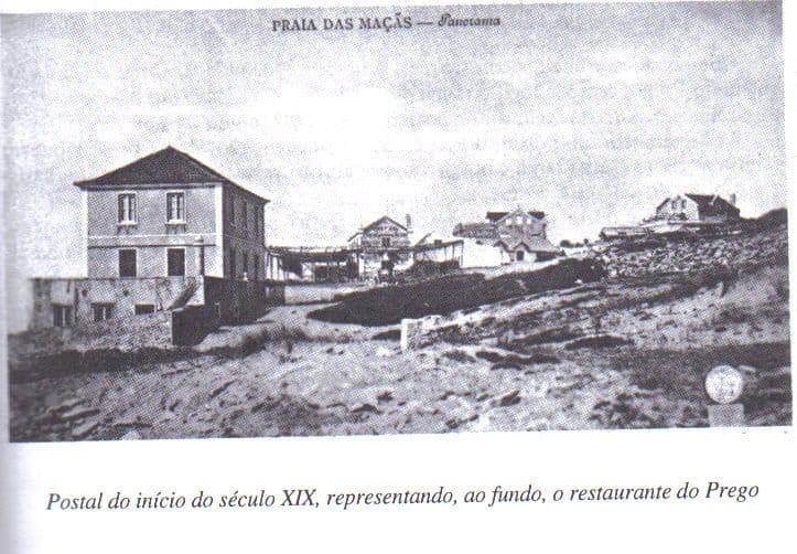 Praia das Maçãs, em Colares, Sintra